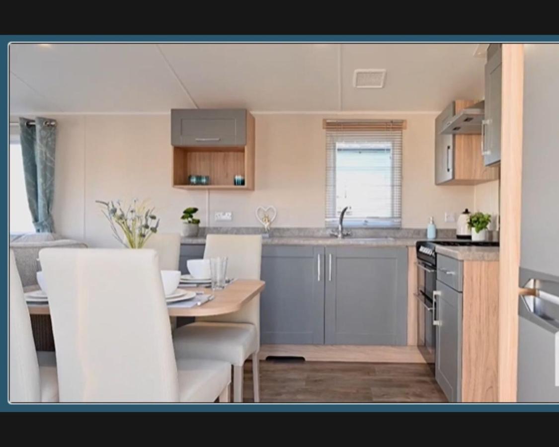 Exotic 3-Bed Caravan At Newquay Holiday Park Villa Dış mekan fotoğraf