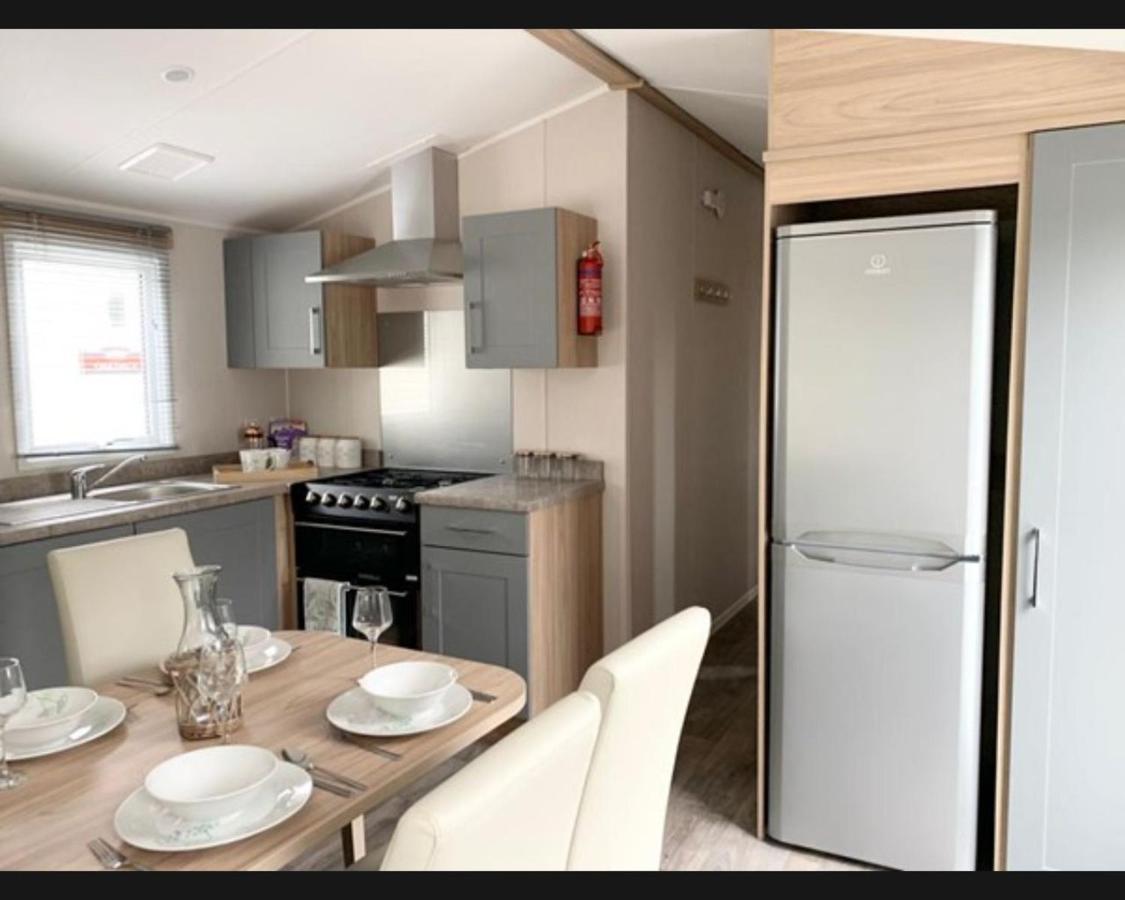 Exotic 3-Bed Caravan At Newquay Holiday Park Villa Dış mekan fotoğraf