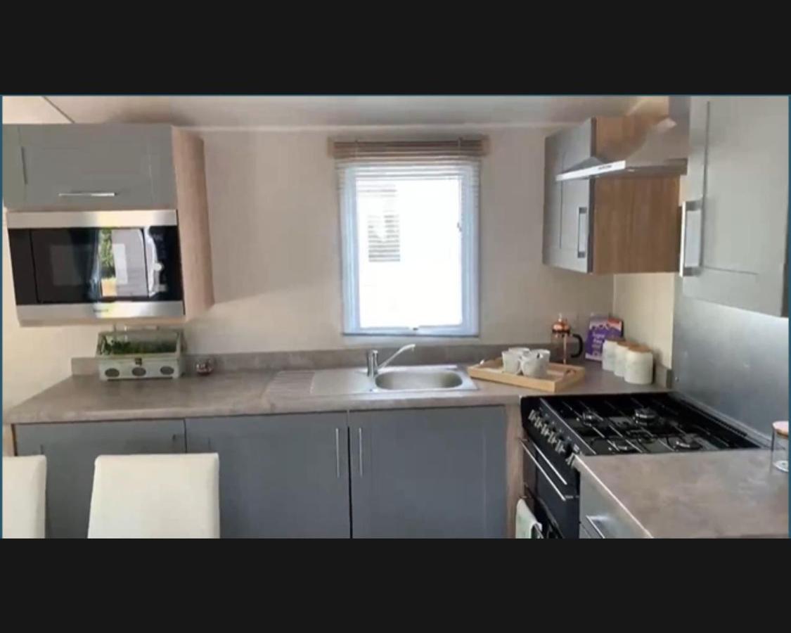 Exotic 3-Bed Caravan At Newquay Holiday Park Villa Dış mekan fotoğraf