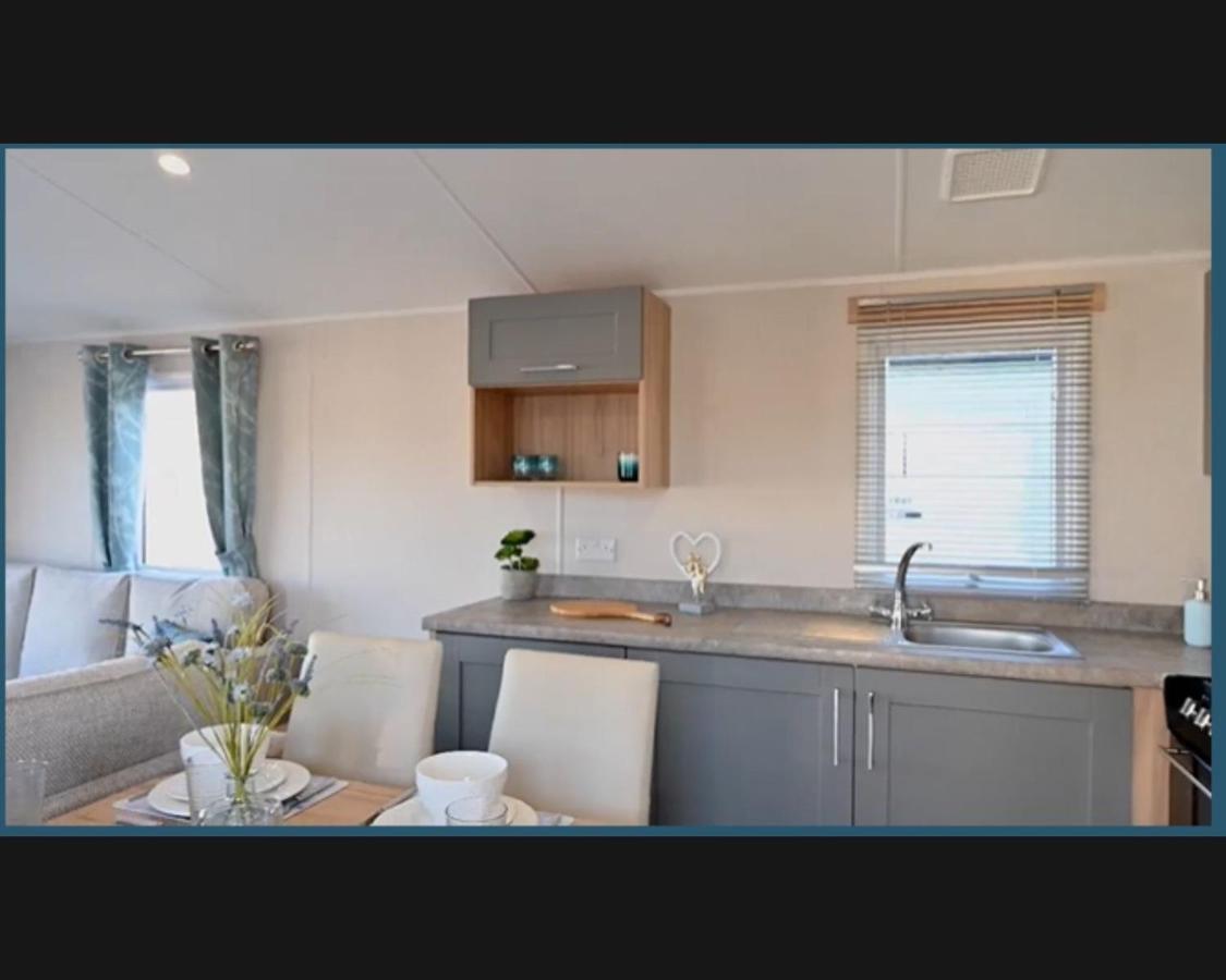 Exotic 3-Bed Caravan At Newquay Holiday Park Villa Dış mekan fotoğraf